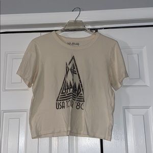 Def Leopard Cropped T-Shirt from American Eagle